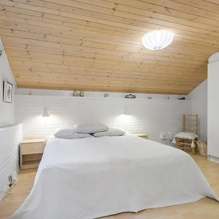1 Bedroom In Blavand * Ho
